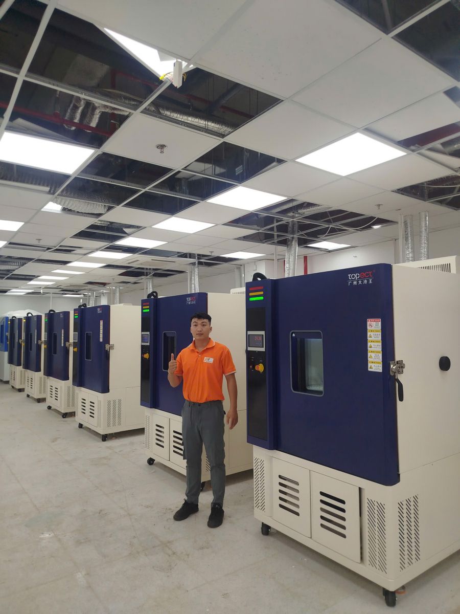 Tủ thử nghiệm nhiệt ẩm