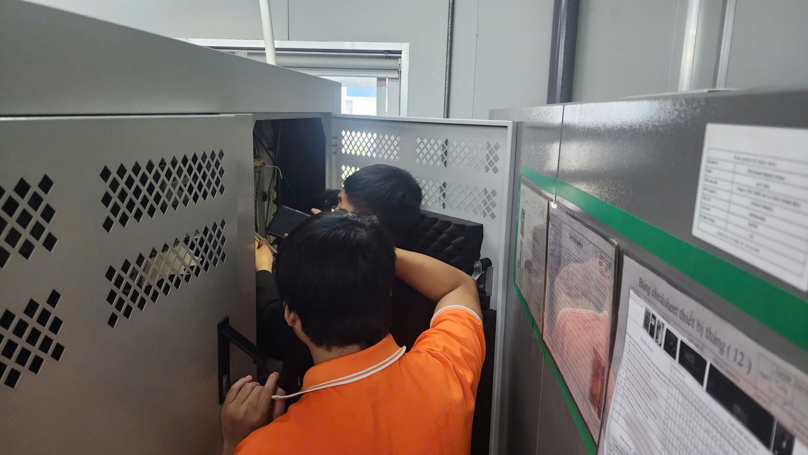 Kiểm tra hệ thống điện tủ thử nghiệm sốc nhiệt