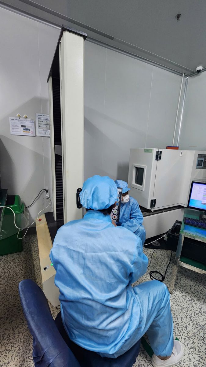 Chạy thử máy thử nghiệm kéo nén