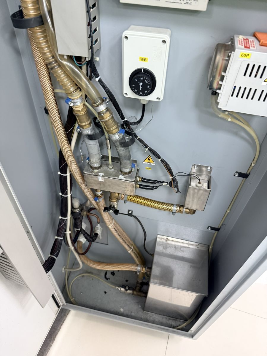 Kiểm tra bể heater tạo ẩm